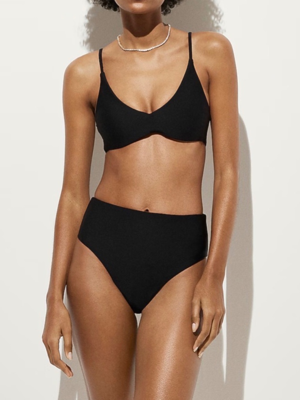 NWT J.Crew Black Hallie bikini bottom in Classic Sculpt SZ M